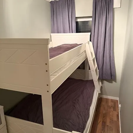 Close To The Center Apartment *